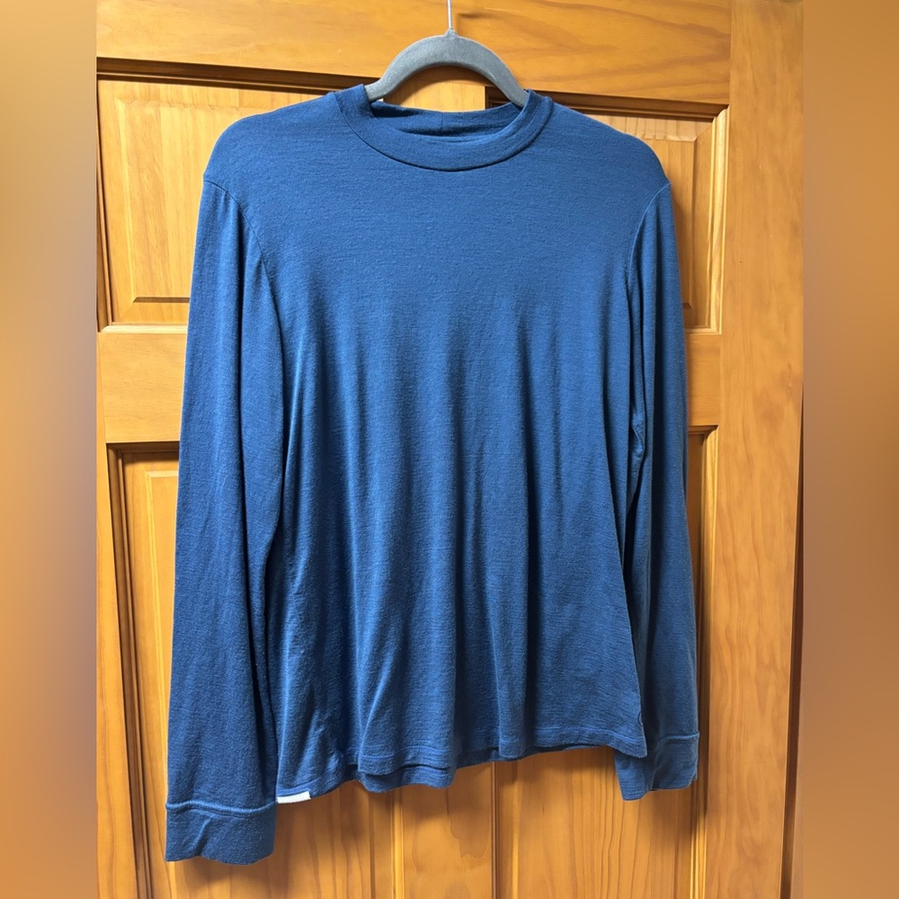 Nui Deep Navy Long Sleeve Tee - Aotea crew in merino